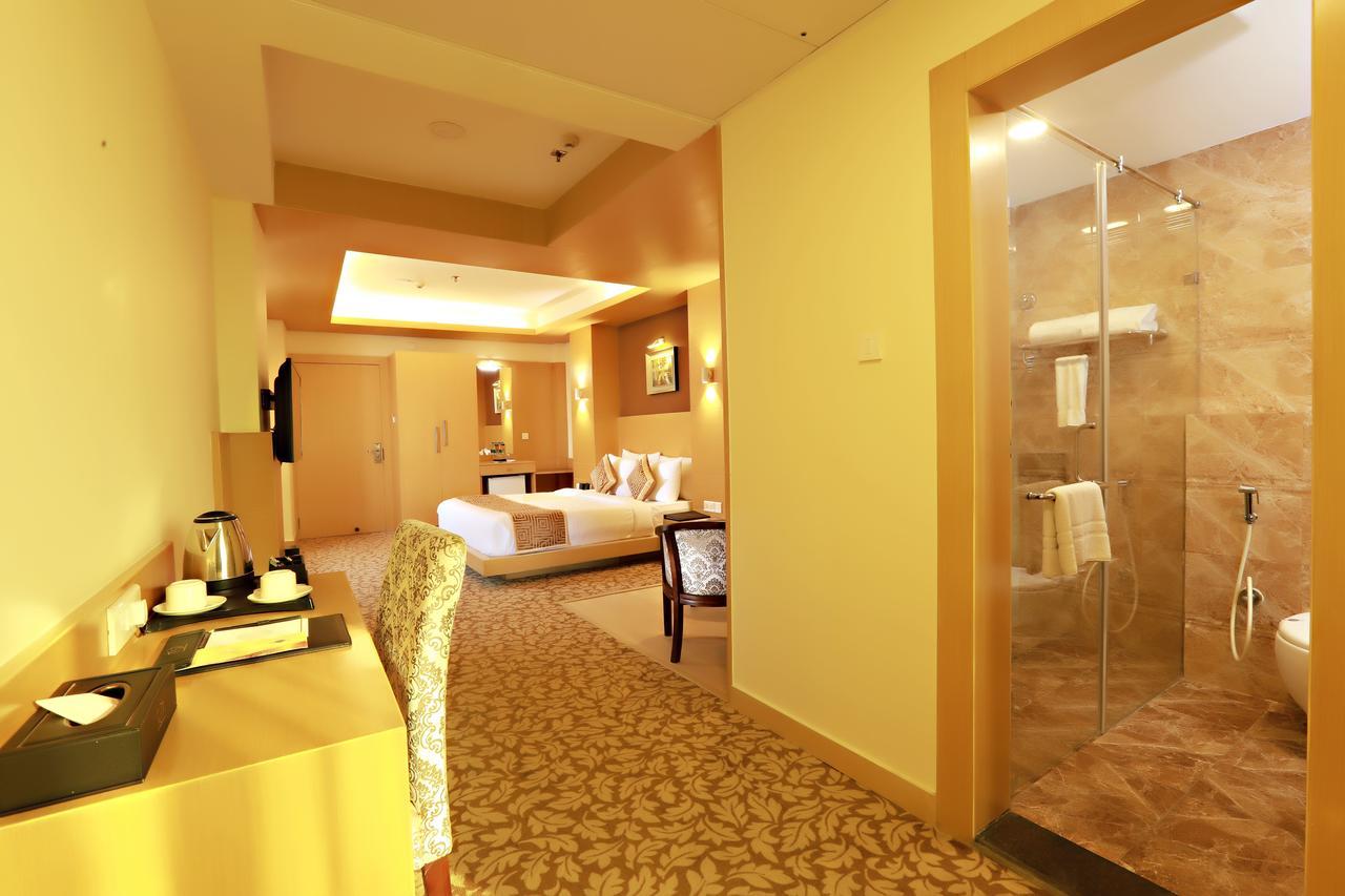 Hotel Patliputra Continental Patna  Eksteriør billede