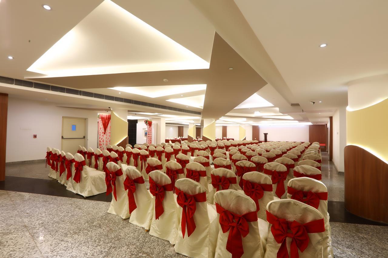 Hotel Patliputra Continental Patna  Eksteriør billede