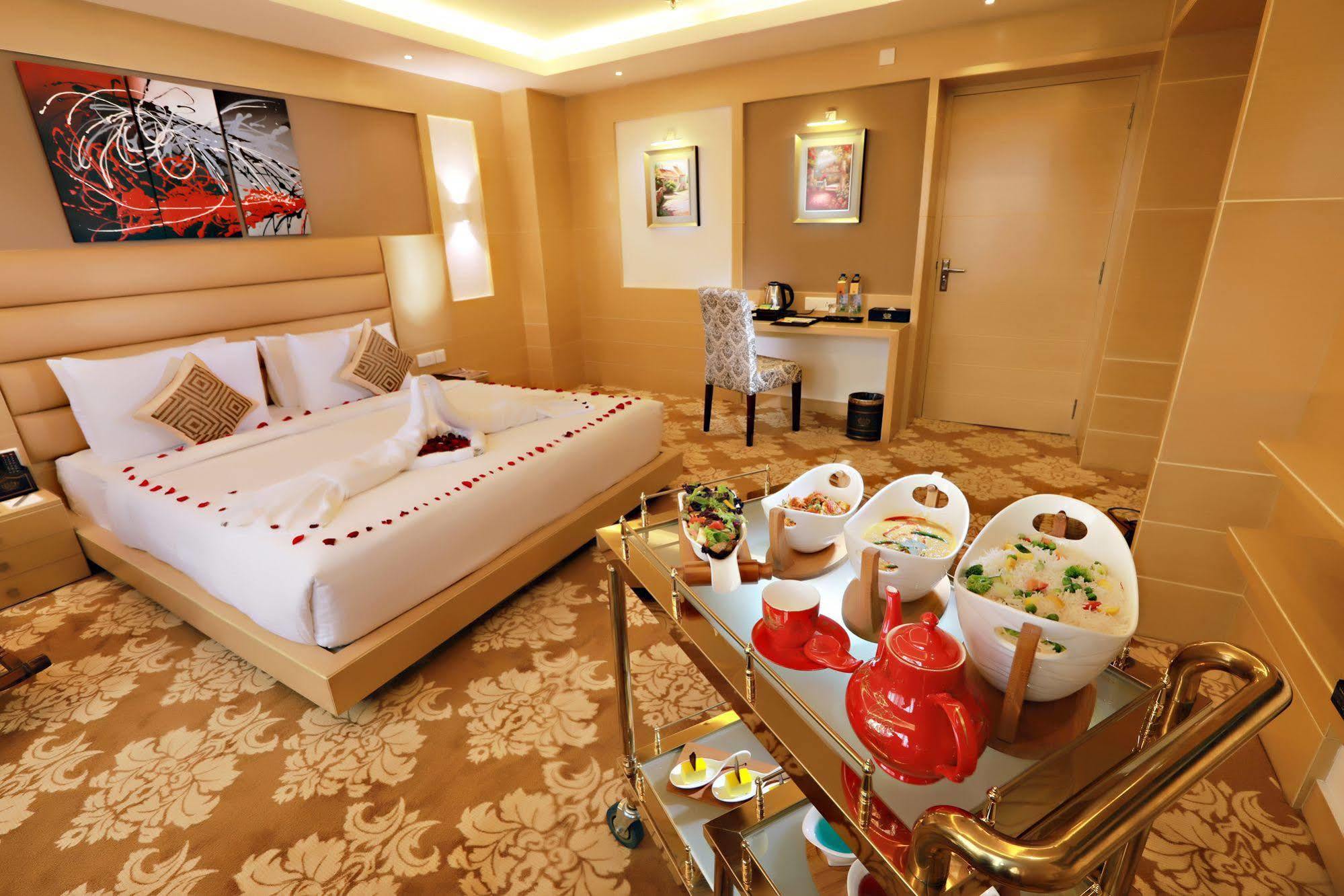 Hotel Patliputra Continental Patna  Eksteriør billede