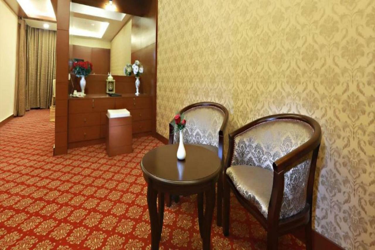 Hotel Patliputra Continental Patna  Eksteriør billede